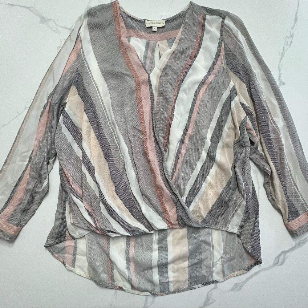 Cynthia Rowley Faux Wrap Asymmetrical  Blouse sz.XL great condition 100% rayon